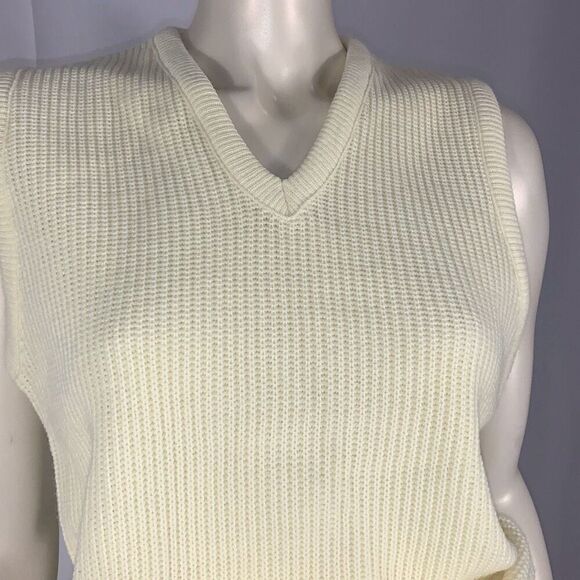 Vintage Pastel Yellow Acrylic Sweater Vest Size Small - Picture 2 of 12